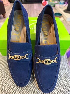Sam Edelman Kiana Navy Suede Loafers Size 9 Gold Hardware